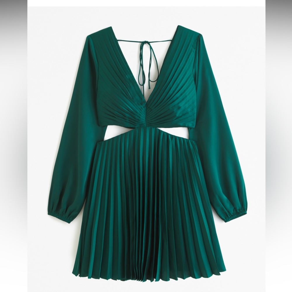Abercrombie Giselle dress NWT size M